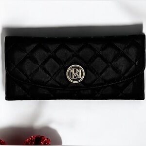 Badgley Mischka NWT-Quilted Faux Leather Long Wallet Lined Pockets Black 1 Size